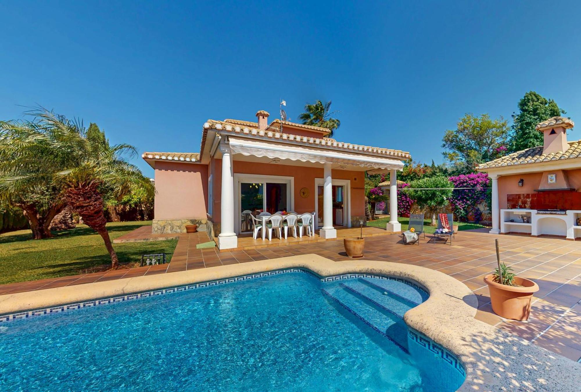 Villa Cuatro Soles By Family Homes Denia Bagian luar foto
